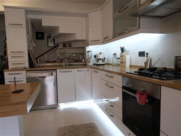 Beautiful Riverside Turkey Property For Sale – Modern fully fitted Kitchen