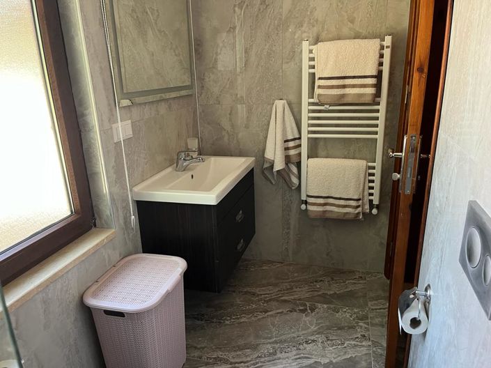 Image No.14-4 Bed Villa for sale