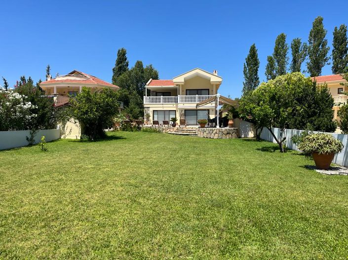 Image No.23-4 Bed Villa for sale