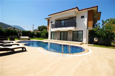 Beautiful five-Bedroom Villa In Dalyan For Sale - View of villa and private pool