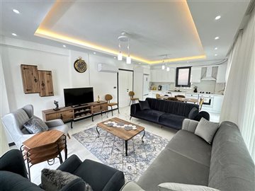 Beautiful Four-Bedroom Villa In Dalyan For Sale - Open plan living area