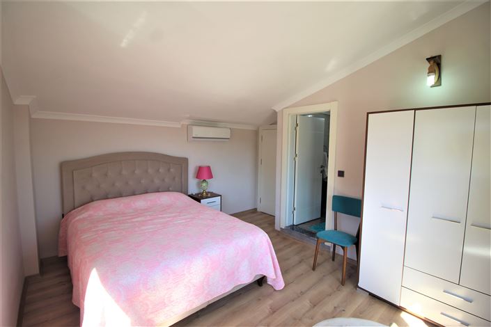 Image No.13-3 Bed Villa for sale