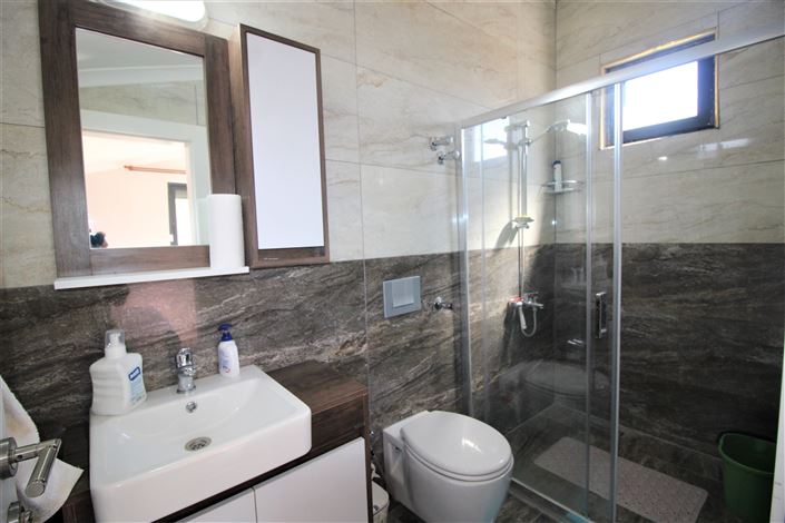 Image No.15-3 Bed Villa for sale