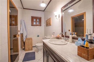 Luxury detached Fethiye Property For Sale - Beautiful bathroom WC