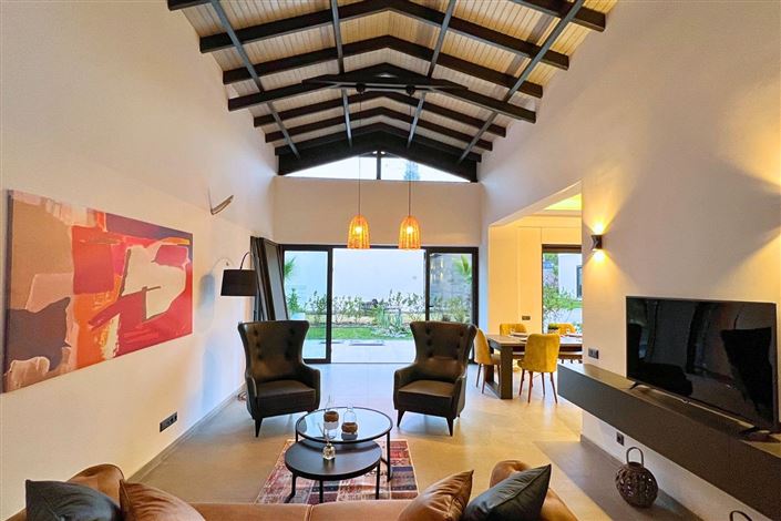 Image No.5-4 Bed Villa for sale