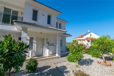 Exquisite Fethiye Detached Villa In Ovacik With A Private Pool For Sale - Beautiful exterior grounds