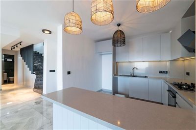 Seafront Bodrum Luxury Villas And Apartments – Spacious open-plan kitchen