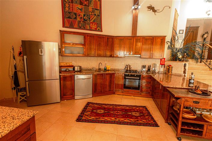 Image No.7-4 Bed Bungalow for sale