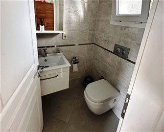 Delightful Ground Floor Dalyan Apartment For Sale - Ensuite bathroom