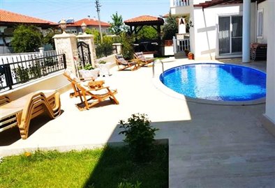 Delightful Ground Floor Dalyan Apartment For Sale - Sun terraces and communal pool