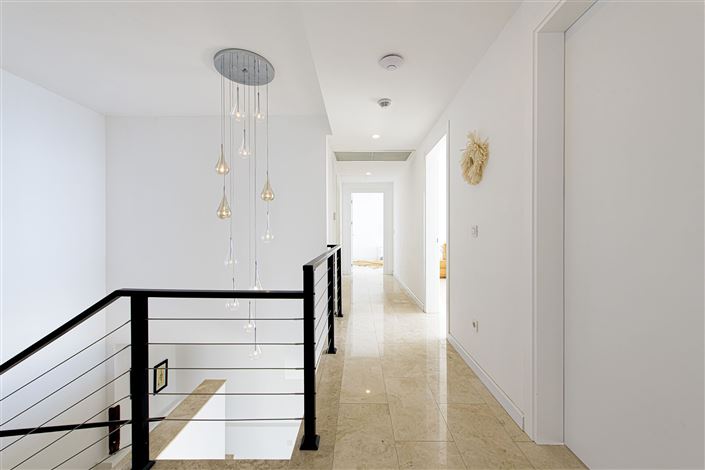 Image No.17-5 Bed Villa for sale