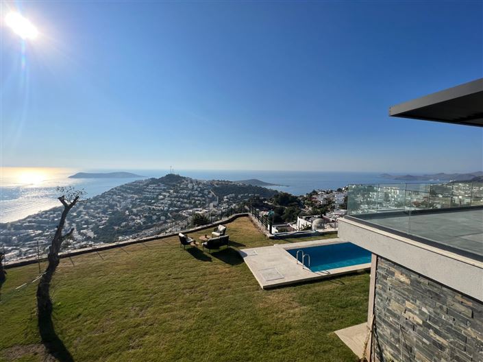 Image No.18-4 Bed Villa for sale