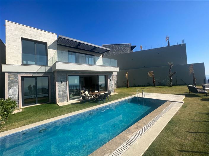 Image No.4-4 Bed Villa for sale