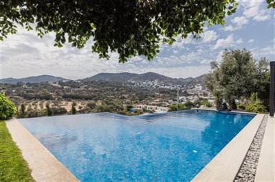 A meticulous Single-Storey Yalikavak Property For Sale - Private infinity swimming pool