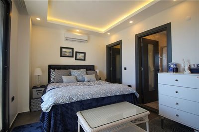 Beautiful Modern Detached Villa For Sale in Seyrantepe Didim– Elegant double bedroom