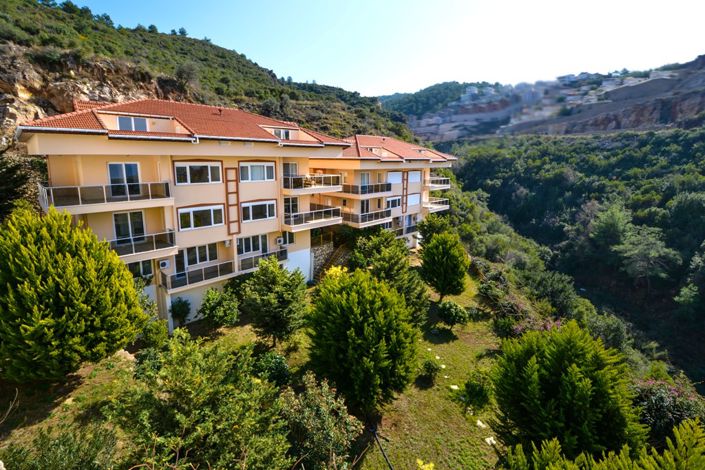 Image No.24-3 Bed Apartment for sale