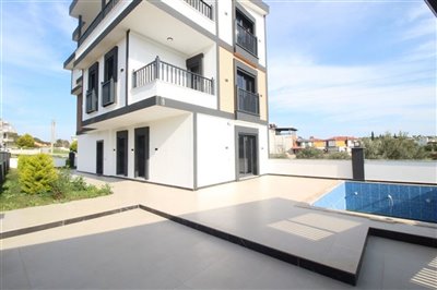 Detached Four-Bed Private Didim Villa For Sale – Triplex villa with private pool