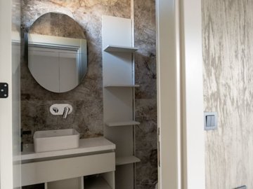 Detached State-Of-The-Art Kusadasi Villa - Guest WC