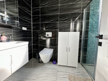 Unique Smart Home Property For Sale In Alanya - Ensuite bathroom
