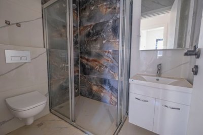 Newly Built, Modern Alanya Property For Sale – Modern bathroom