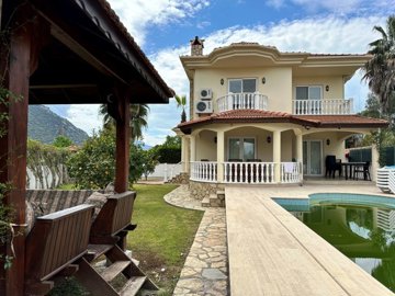 Renovated Private Dalyan Property For Sale - Main view of Front of the villa