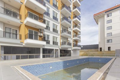 Brand-New Apartment For Sale In Avsallar - Communal swimming pool