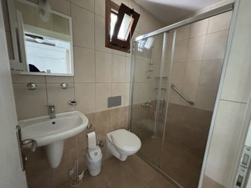 Serene Traditional Dalyan Property For Sale - En suite bathroom