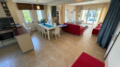 Charming Detached Villa For Sale in Belek, Antalya - View to lounge from the stairs