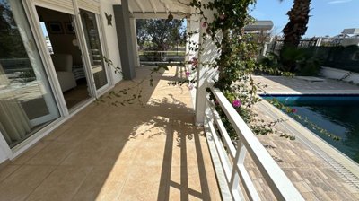 Charming Detached Villa For Sale in Belek, Antalya - Huge covered sun terraces