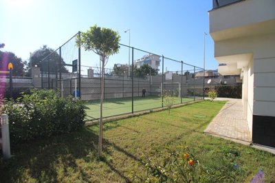 Unmissable Alanya Property - Sports courts
