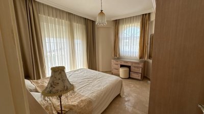 Idyllic Detached Villa For Sale in Belek, Antalya - Elegant double bedroom