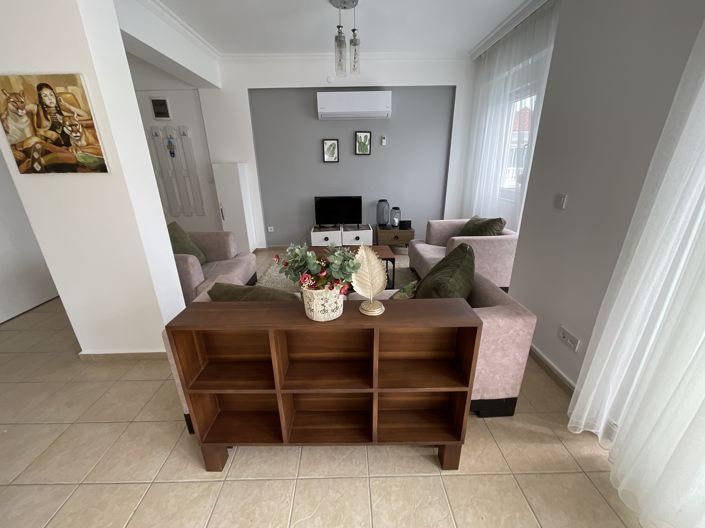 Image No.11-2 Bed Apartment for sale