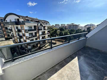 Immaculate Alanya Duplex Apartment For Sale – Balcony with surrounding views