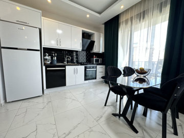 Immaculate Alanya Duplex Apartment For Sale – Fully fitted, modern kitchen