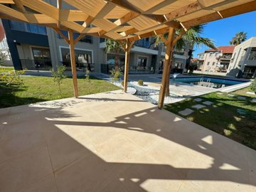 Trendy Apartment In Antalya For Sale - Social areas in the garden