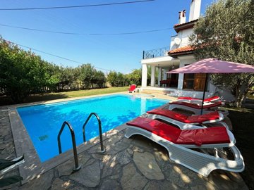 Charming Private Dalyan Property For Sale - Delightful private villa with pool and sun terraces