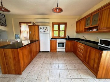 Charming Private Dalyan Property For Sale - Lovely wooden kitchen with white goods