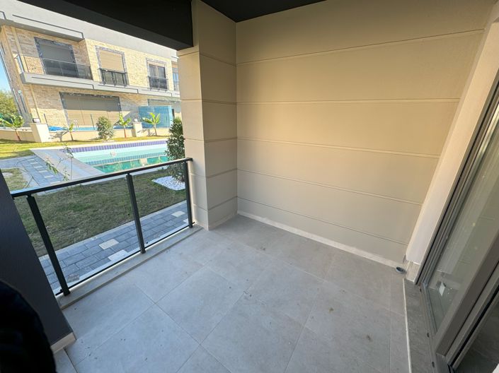 Image No.14-2 Bed Apartment for sale