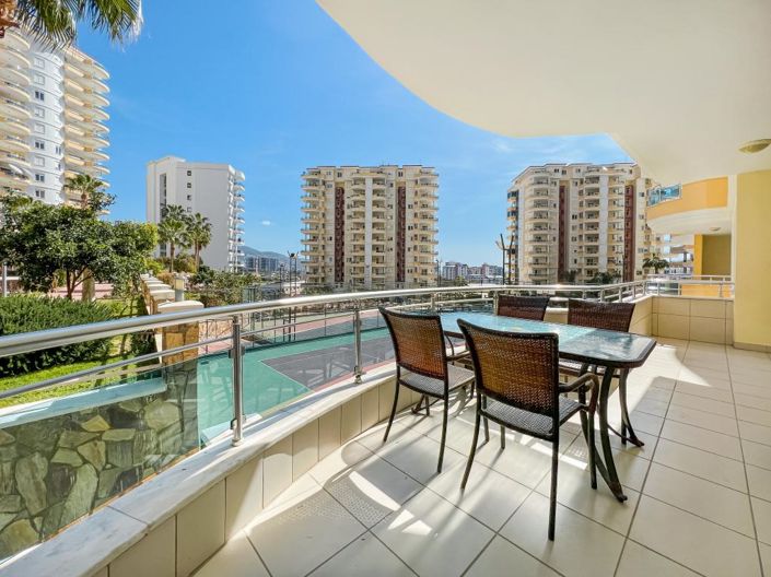 Image No.1-3 Bed Apartment for sale