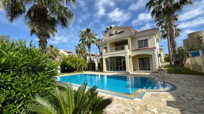 Fabulous Detached Private Antalya Golf Property For Sale - Main view of stunning villa, private gardens and pool