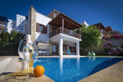 Pristine Sea View Villa For Sale In Yalikavak – Stunning fully furnished private villa