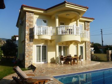 Impressive Dalyan Property For Sale - Main view of private villa and pool