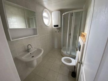 A beautiful Detached Golf Villa in Antalya For Sale - Bathroom with corner shower cabin