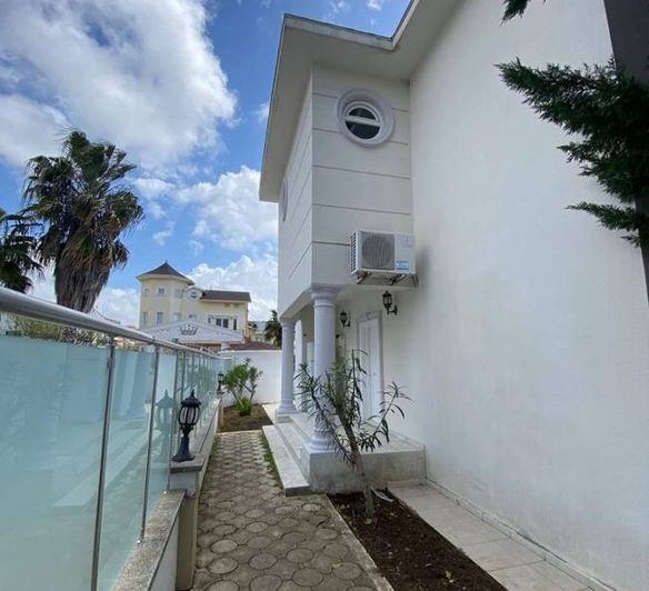 Image No.15-2 Bed Villa for sale