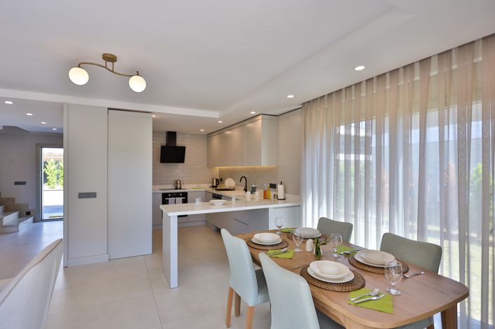 Image No.9-3 Bed Villa for sale