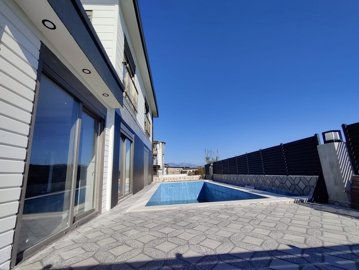 Prime Location Villa For Sale in Antalya - Private pool and sun terraces