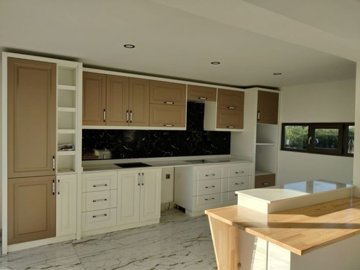 Prime Location Villa For Sale in Antalya - A huge dream kitchen with an elegant design