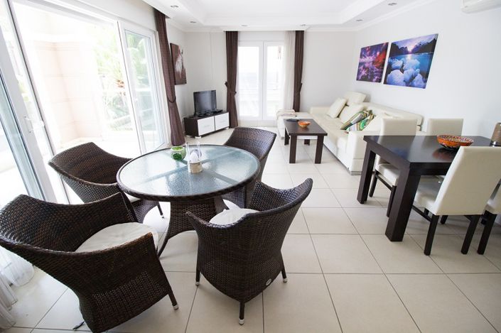 Image No.10-2 Bed Apartment for sale