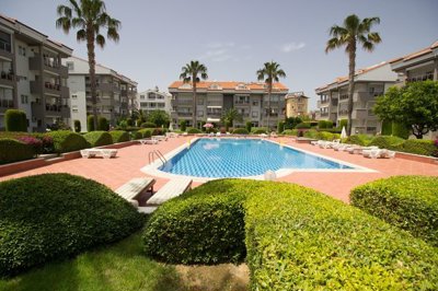 Modern Apartment - Central Side - Large communal pool