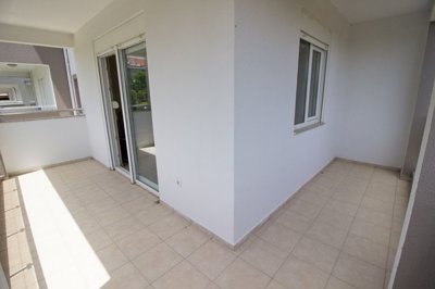 Modern Apartment - Central Side - Shaded balcony